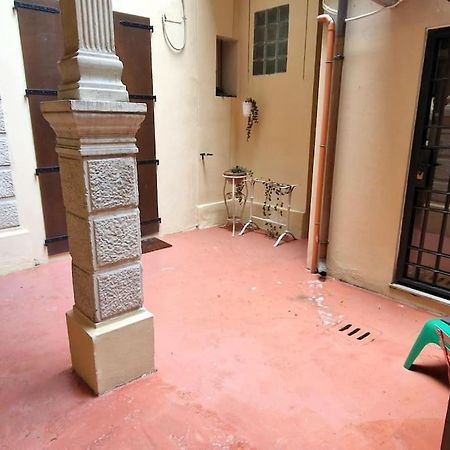 Central And Cozy Loft With Courtyard Bologna Ngoại thất bức ảnh