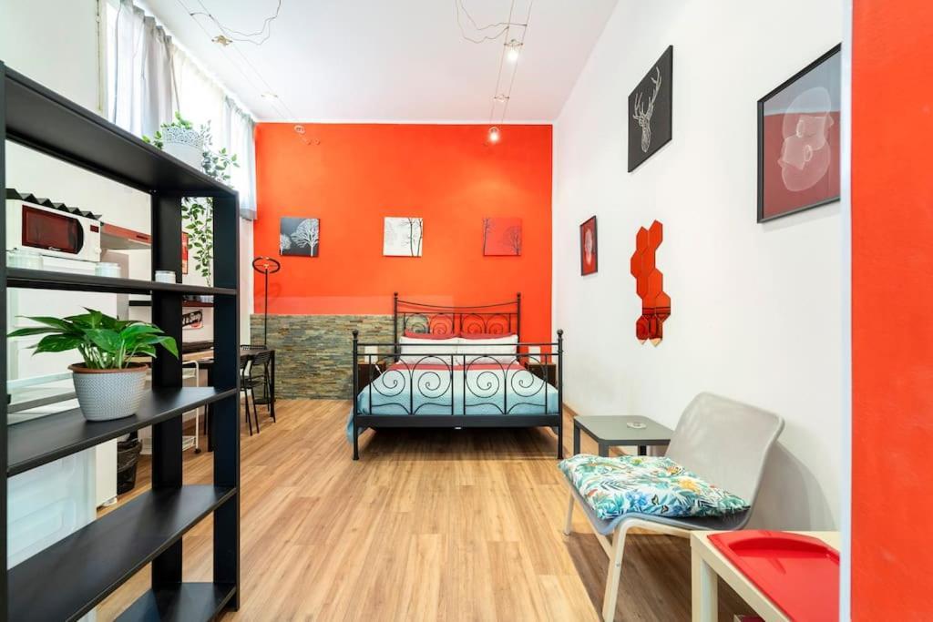 Central And Cozy Loft With Courtyard Bologna Ngoại thất bức ảnh