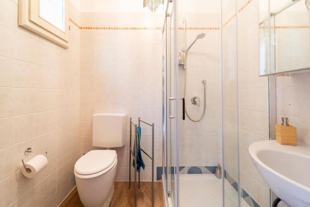 Central And Cozy Loft With Courtyard Bologna Ngoại thất bức ảnh